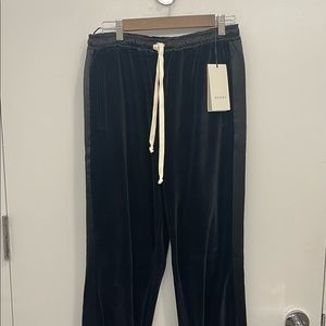 (nwt $1500 Value) Gucci Black Velour Pants with Logo Tag -Size M